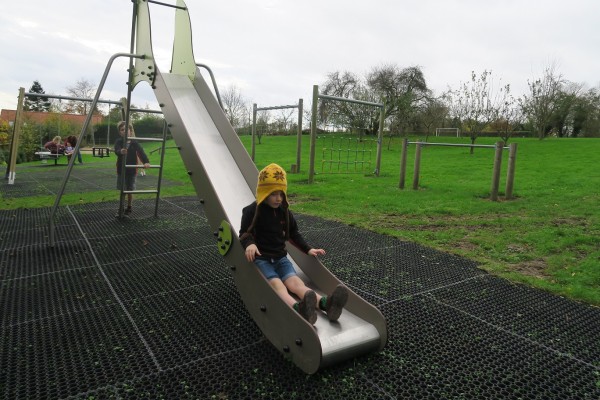 Play equipment